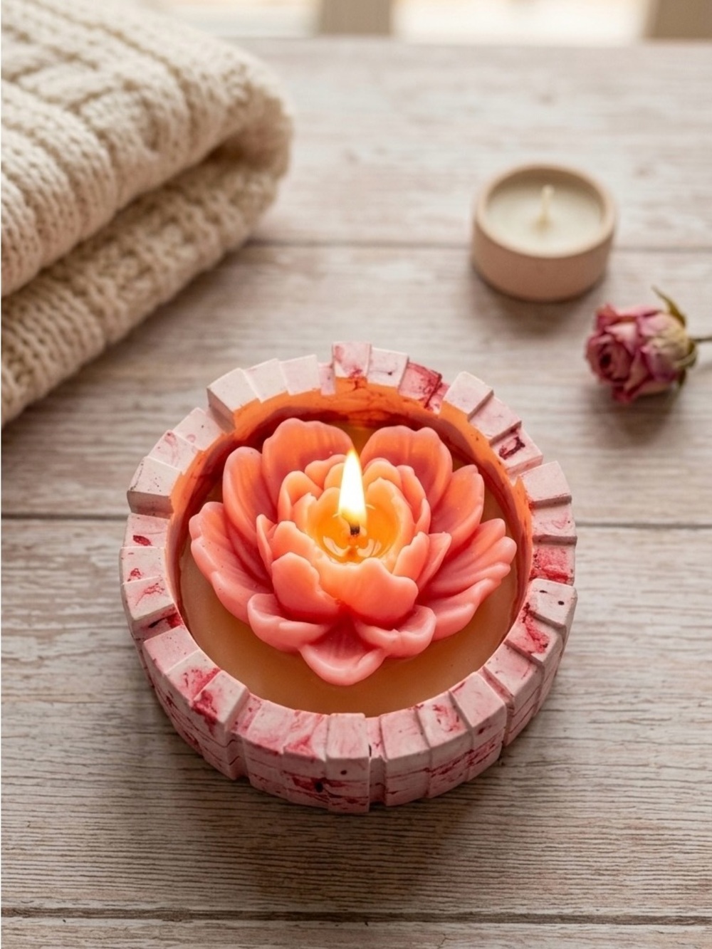 Pink Floral Lotus Decorative Candle infused with Japanese Magnolia scent ❤️